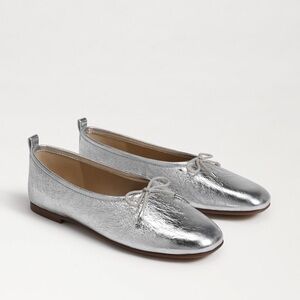 ARI BALLET FLAT SAM EDELMAN 
*Soft Silver Leather*